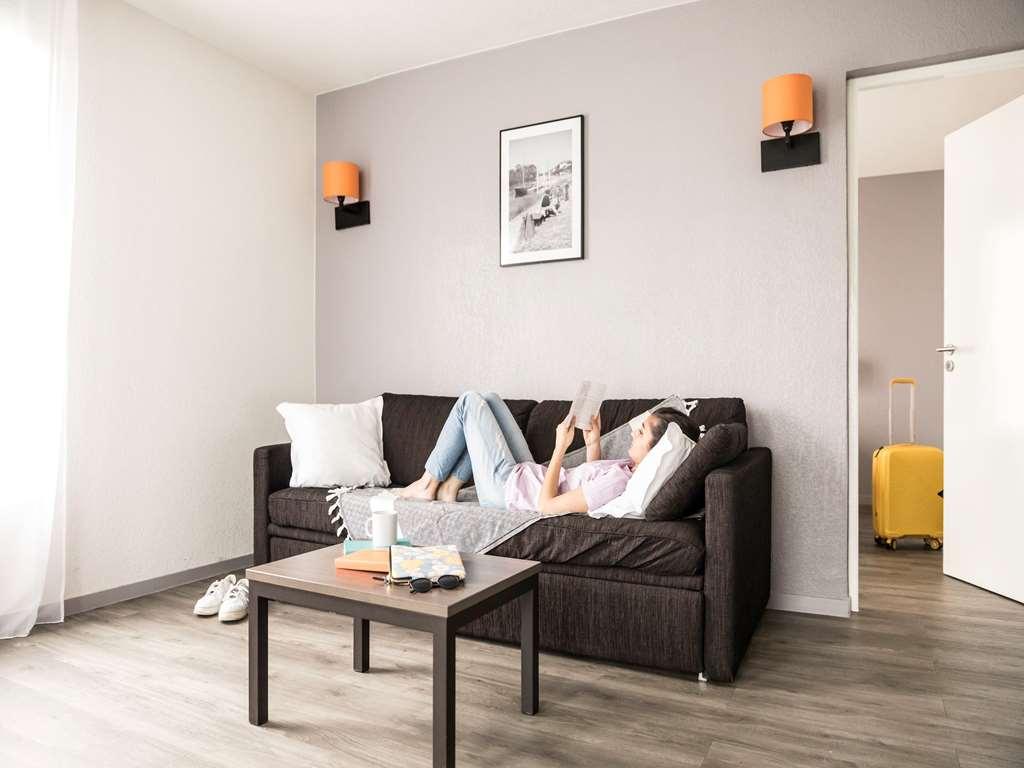 Aparthotel Adagio Access Orleans Orléans Quarto foto